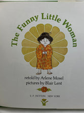 Load image into Gallery viewer, The Funny Little Woman Arlene Mosel, ISBN 10: 0525302654 FIRST Edition