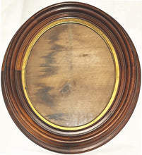 Load image into Gallery viewer, Antique Oval Photo-Portrait Frame with GLASS